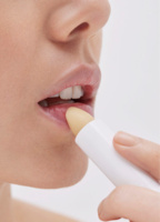 BABE_Esenciales_Stick-labial-FPS-20-604x839