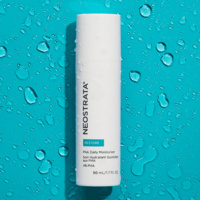 080F30240X_Life Style 2_Restore PHA Daily Moisturizer