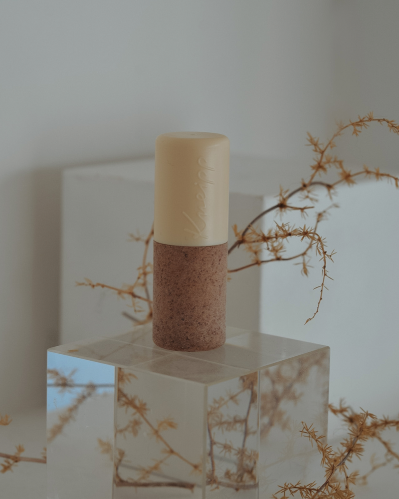 Mood_LipCare-02-2023